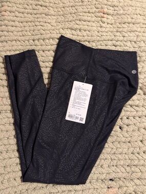Lululemon Black print Leggings